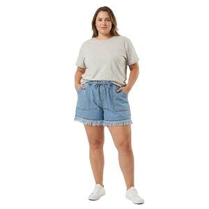DT JEANS Women's High-Waisted Denim Shorts. Plus Size 3XL